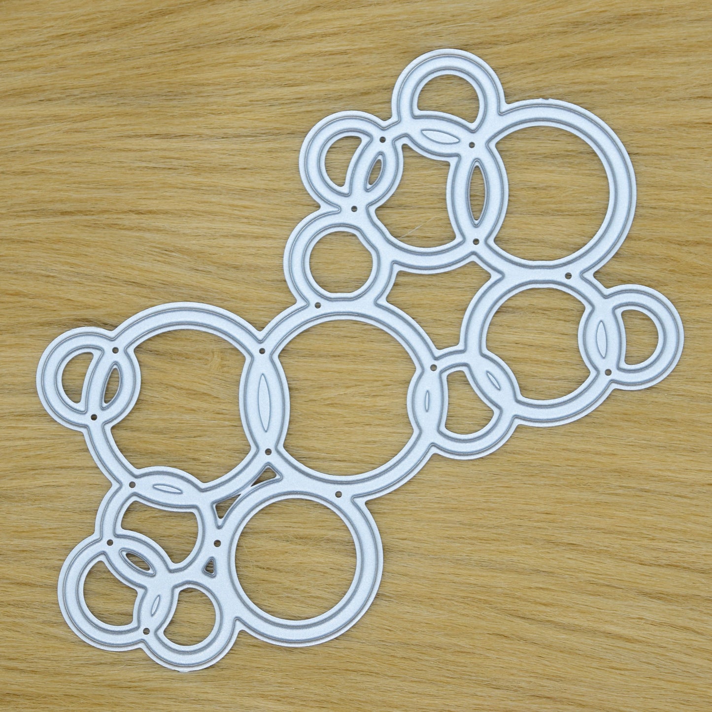 bubble-background-metal-cutting-die-detail.jpg