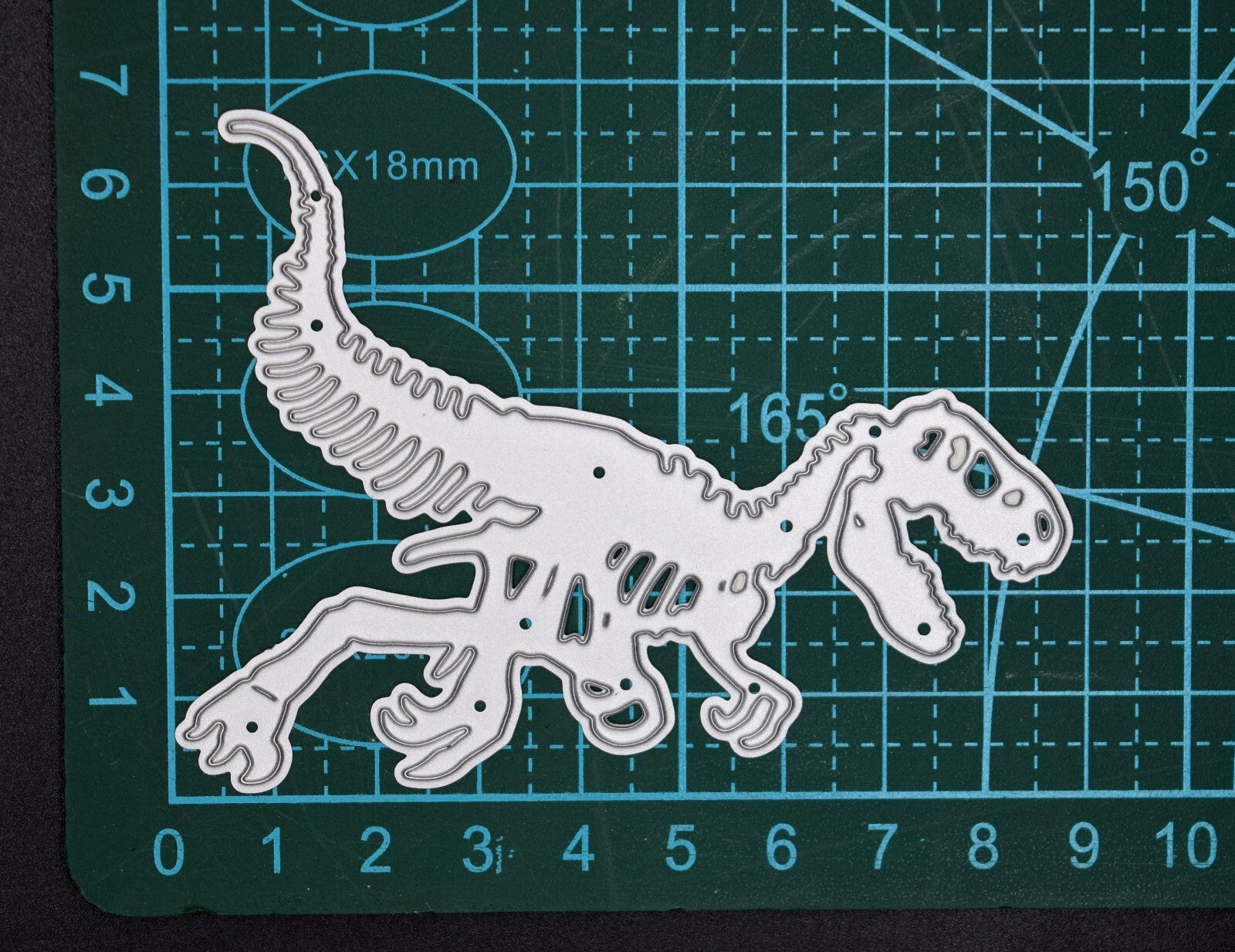 Dinosaur, T-Rex Skeleton Metal Cutting Die, Palaeontology, Card Making, Craft F9