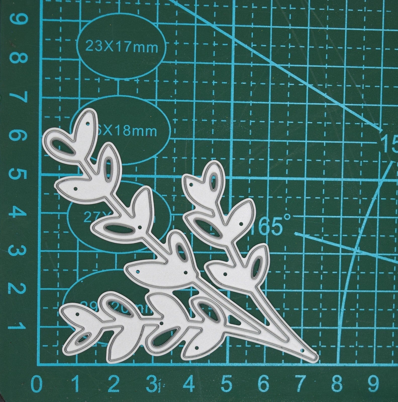 Metal Cutting Die Of Leaves On 3 Stems, Leaf, Card making, Scrapbooking, A9