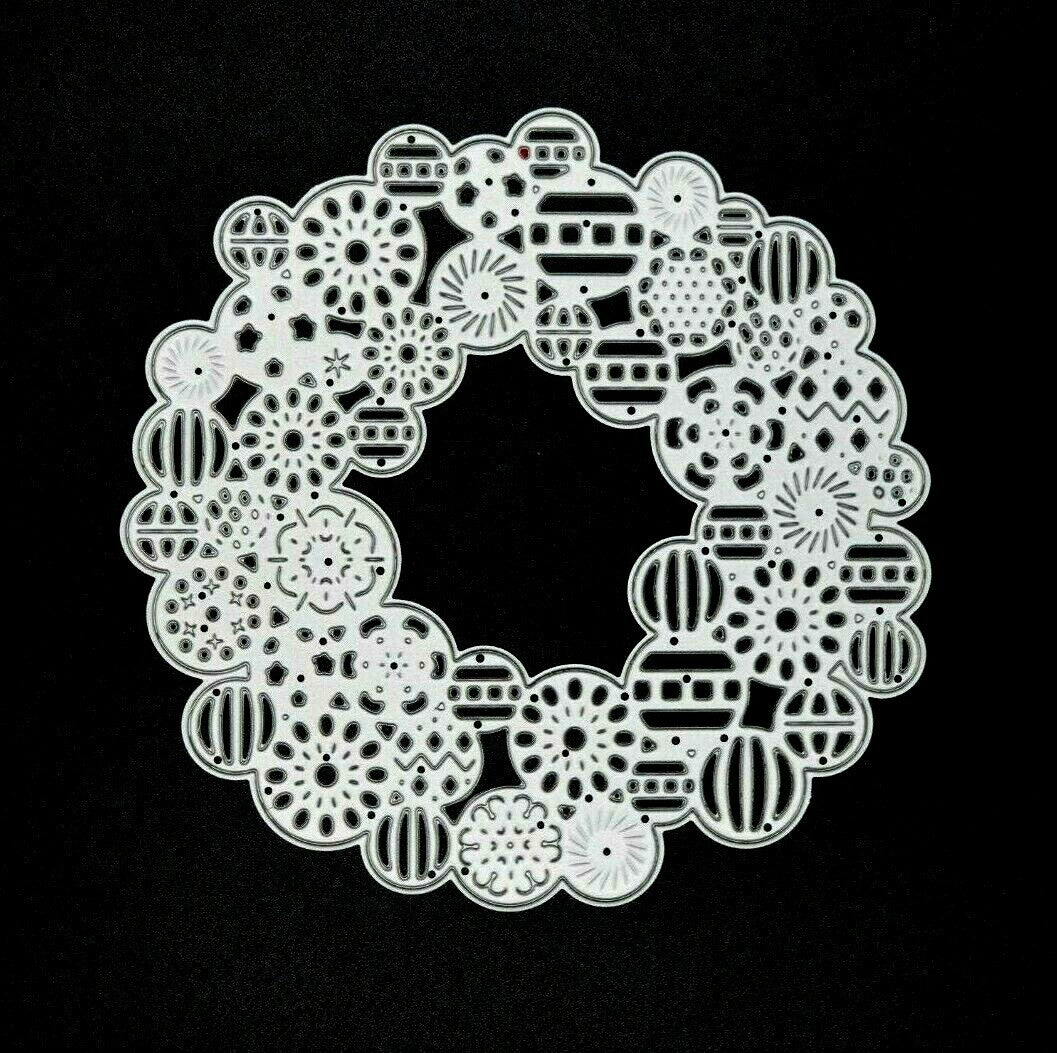 Ring Of Christmas Baubles Metal Cutting Die, Card Making, Crafts *UK SELLER* E3