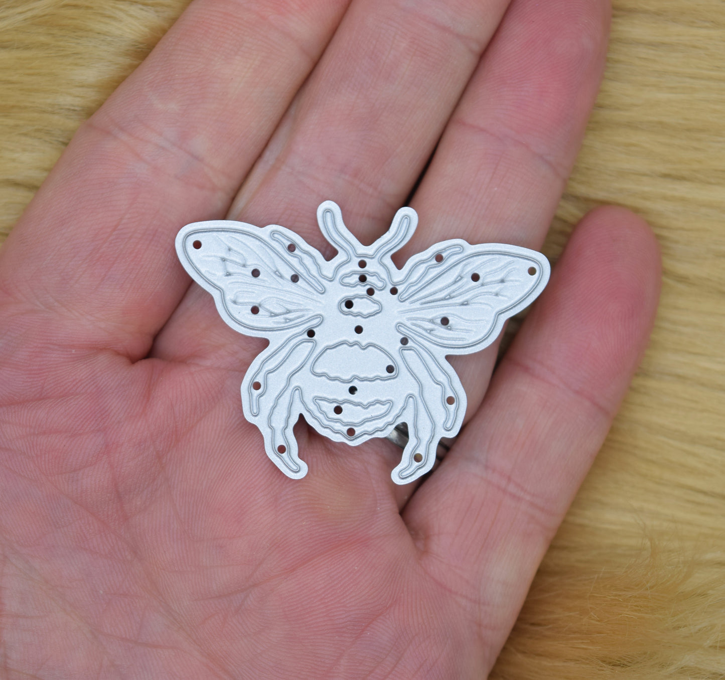 Bumble Bee Metal Cutting Die – Garden & Nature Craft