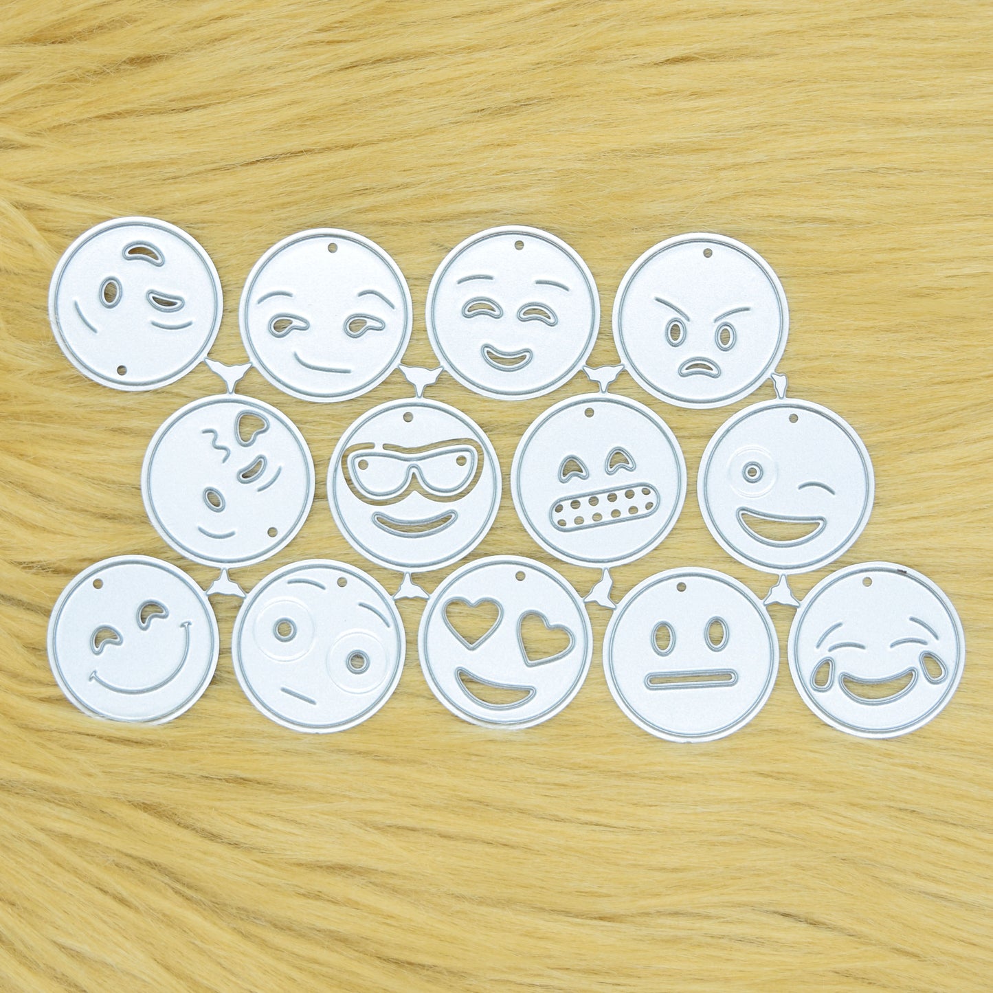 13 Smiley Emoji Face Metal Cutting Dies – Expression Set