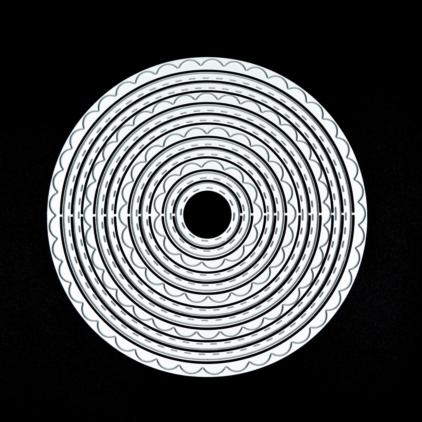 Nest of circle metal cutting dies scalloped and stitched edges