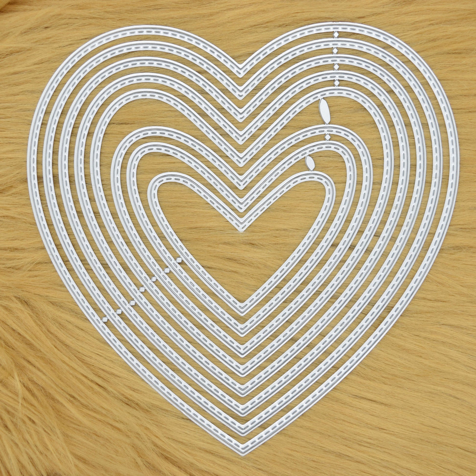 Stitched heart nesting metal cutting dies set for layered card making designs